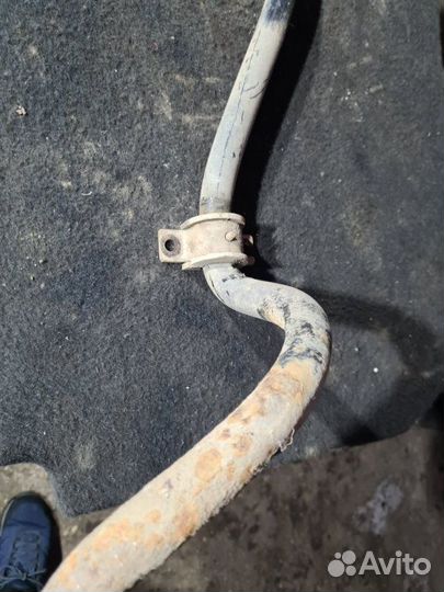 Стабилизатор передний Mitsubishi Lancer 9 4G18