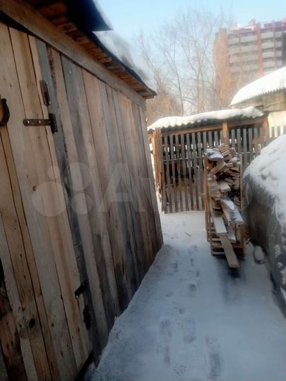 Дом 28 м² на участке 4 сот.