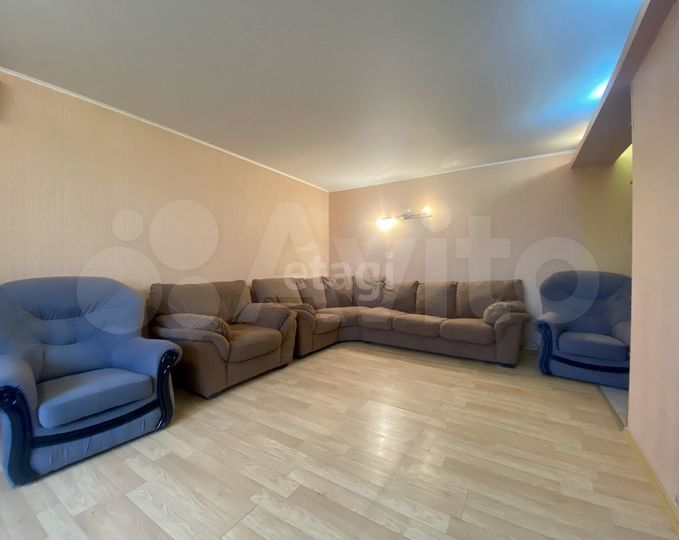 2-к. квартира, 53 м², 7/9 эт.