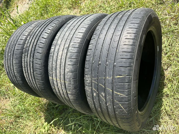 Continental ContiPremiumContact 5 215/55 R17 94W