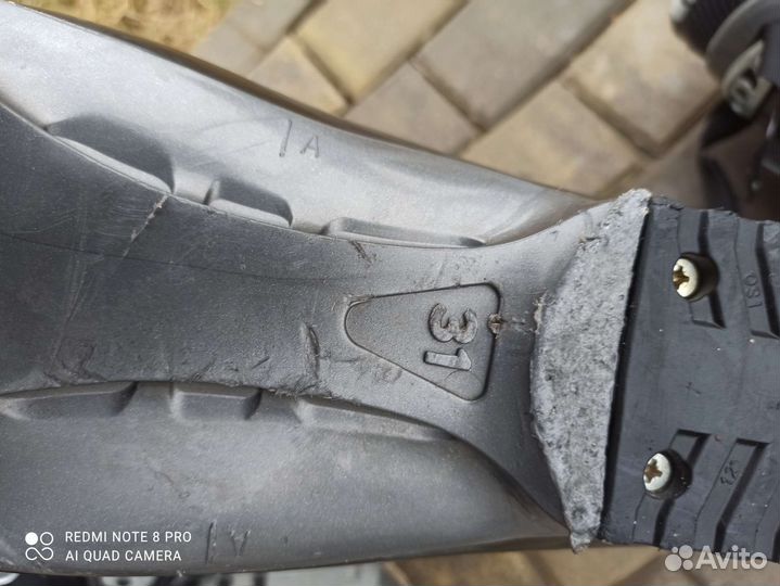 Горнолыжные ботинки salomon