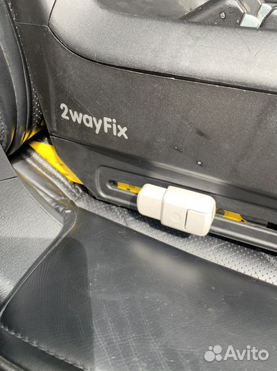 Автокресло Maxi Cosi 2 wayPearl с базой 2 wayFix