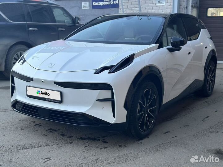 Zeekr X 428 л.с. AT, 2023, 100 км