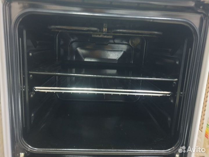 Плита газовая Zanussi ZCK 924201w