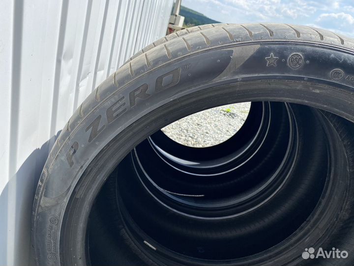 Pirelli P Zero 245/40 R20 и 275/35 R20