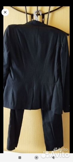 Брючный костюм женский