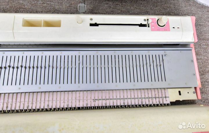 Вязальная машина Brother KH260 3 класса