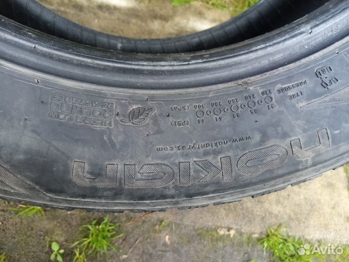 Nokian Tyres Hakkapeliitta R2 235/55 R17