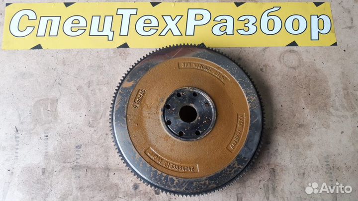 Маховик Komatsu PC220-7