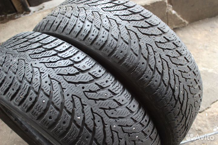Nokian Tyres Hakkapeliitta 9 215/55 R17 98T