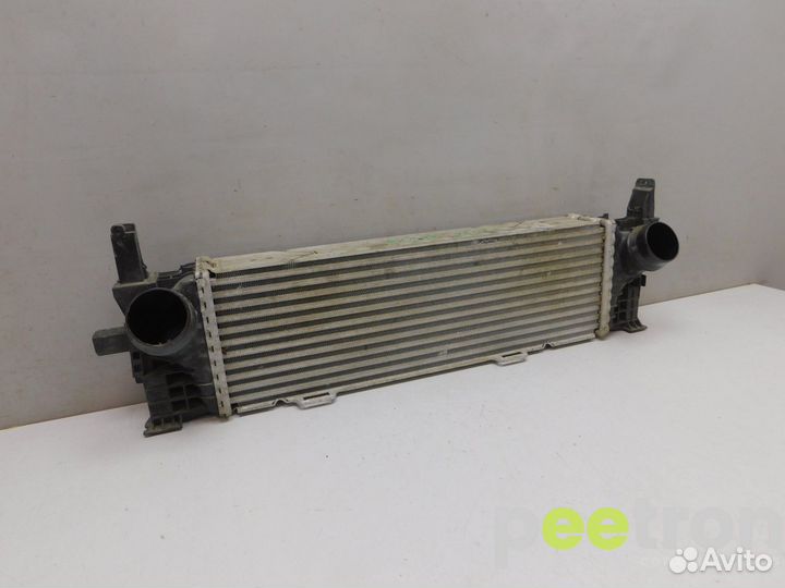 Б/У Б/У Интеркулер б/у 17518582879 BMW