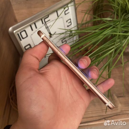 iPhone 7, 32 ГБ