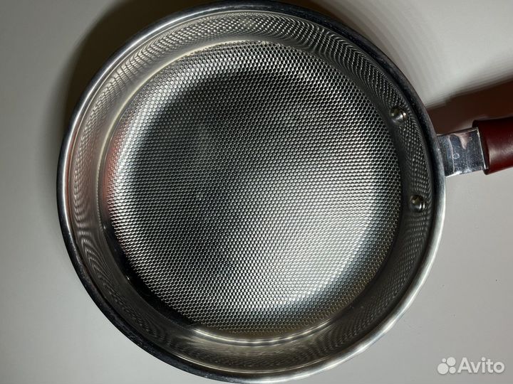 Сковорода железная с крышкой