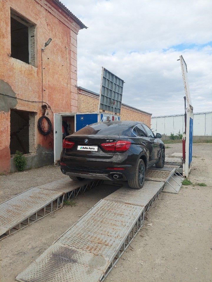 BMW X6: фото владельца