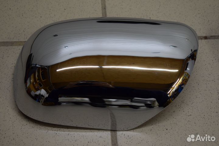 Toyota Corolla 2003-2005г. Накладки на зеркала