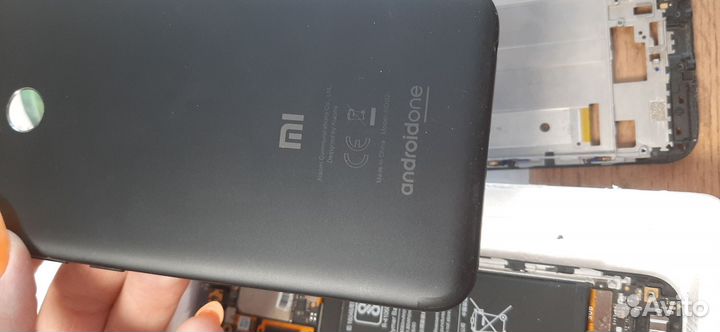 Xiaomi Mi A1 Android One, 4/64 ГБ