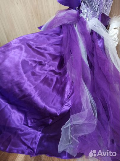 Нарядное платье для девочки
