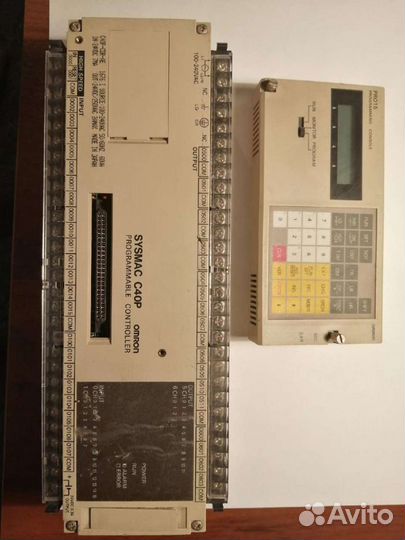 Контроллер Omron Sysmac C40P, с программатором на