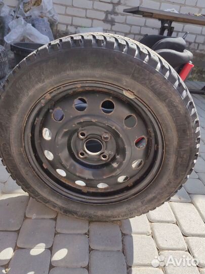 Зимний комплект колёс Michelin 185/65 R 15