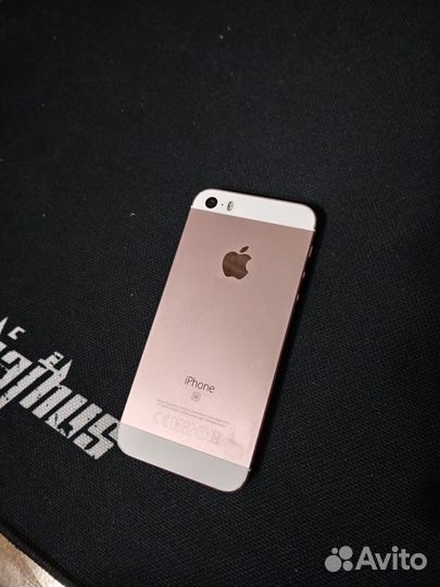 iPhone SE, 32 ГБ