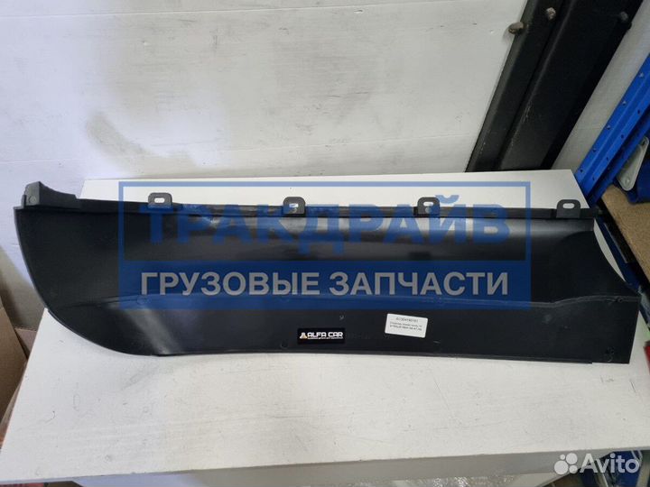 Спойлер переднего бампера Ивеко Стралис левый