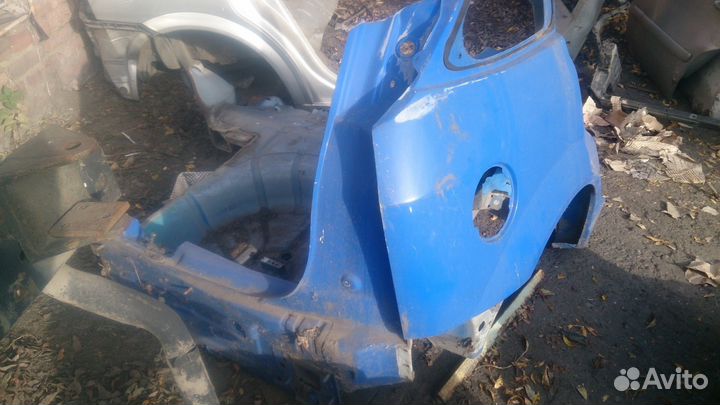 Крыло заднее правое Ford Focus