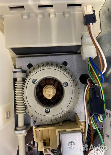 Кофейня самообслуживания Saeco Phedra бу после то