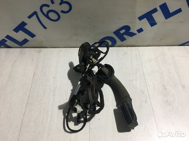 Проводка задней двери audi A4 b8