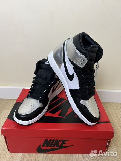 Nike Air Jordan 1 High Og Retro Silver Toe