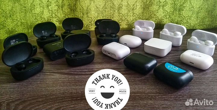 Кейсы к беспроводным наушникам