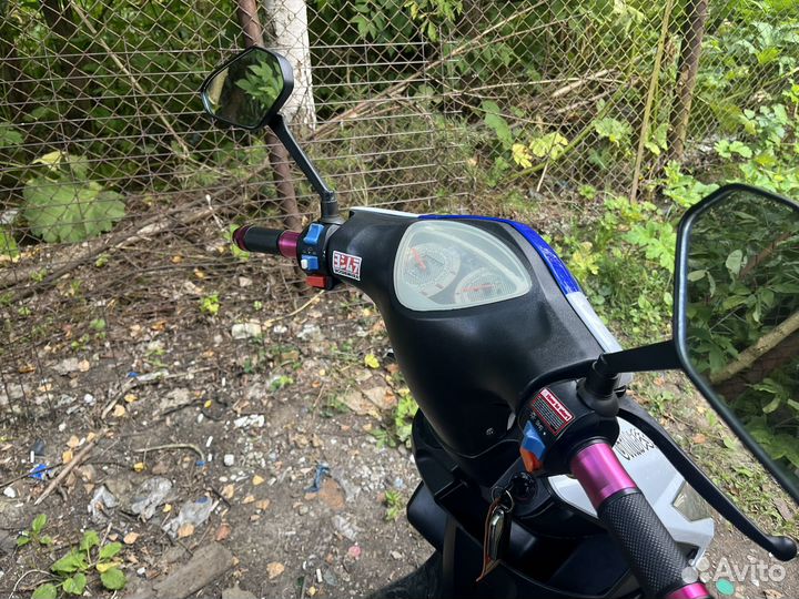 Скутер Vento Corsa 50(150)