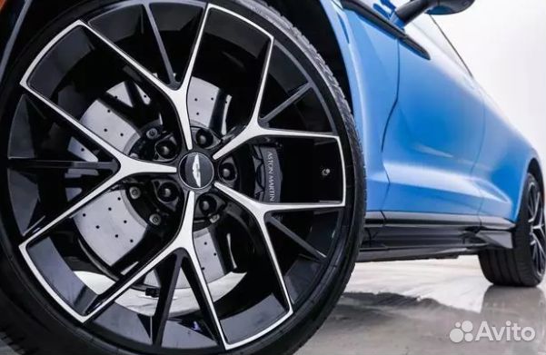 Aston Martin DBX 4.0 AT, 2024, 12 523 км