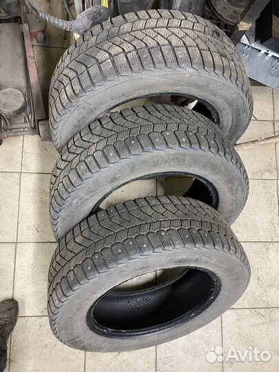 Viatti Brina Nordico V-522 215/60 R16