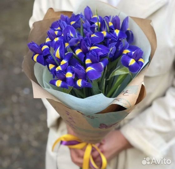 Цветы ирисы букет цветов