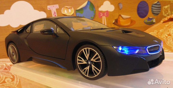 Машинка BMW i8 радиоуправляемая двери с пульта
