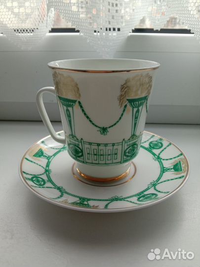 Фарфоровые кофейные пары 