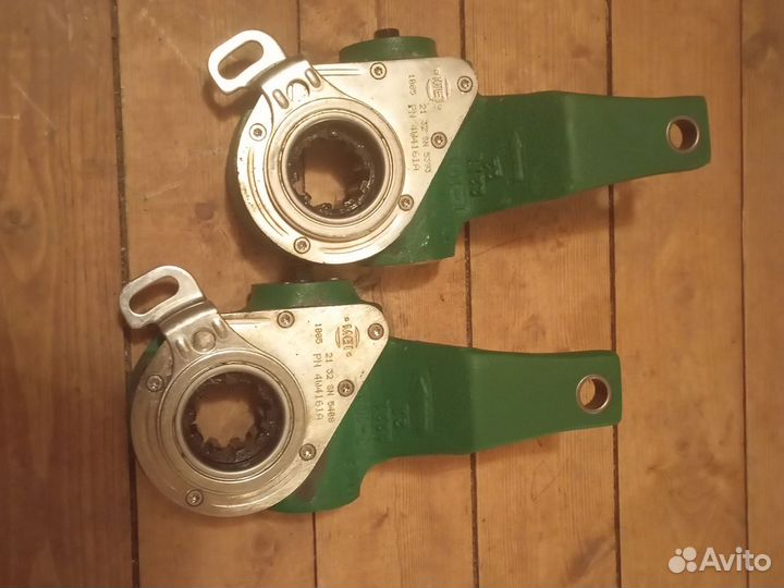 Рычаг регулировочный 4W4161A