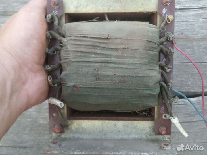 Трансформатор 220в/12в