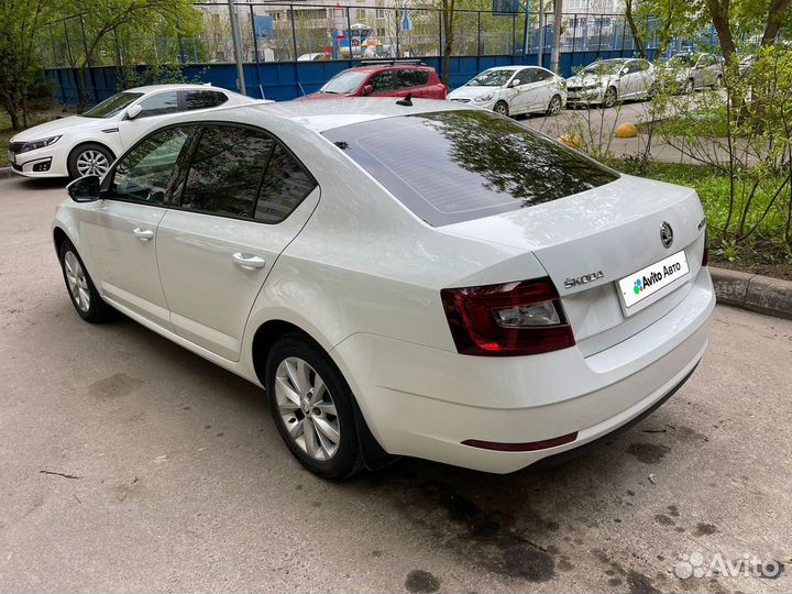 Skoda Octavia 1.6 МТ, 2018, 165 157 км