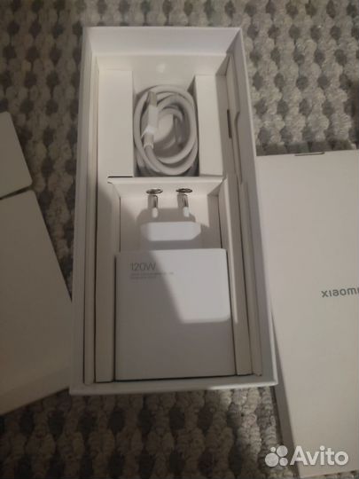 Мобильные телефоны xiaomi 12T