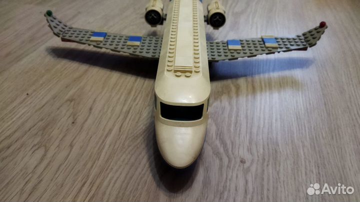 Лего 3181 пассажирский самолёт