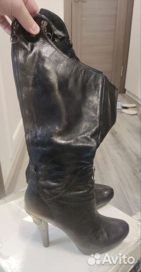 Сапоги женские на каблуке