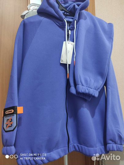 Спортивный костюм женский.Теплый.Не закатывается