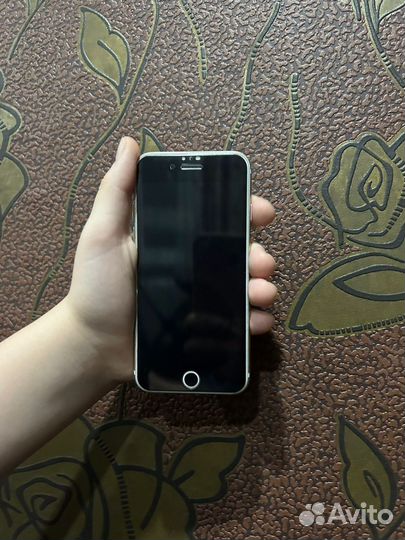 iPhone 7, 32 ГБ