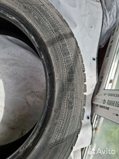 Kumho I'Zen RV Asymmetric 225/55 R18 102H