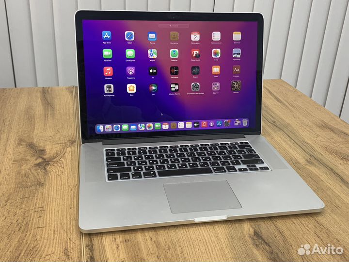 MacBook Pro 15 2016 i7/16/256
