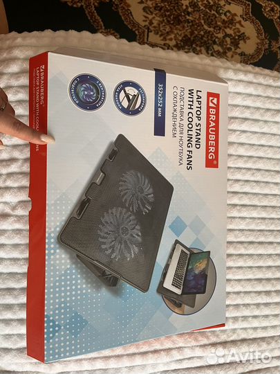 Подставка с охлаждением для ноутбука