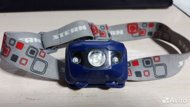 Налобный фонарик Стерн