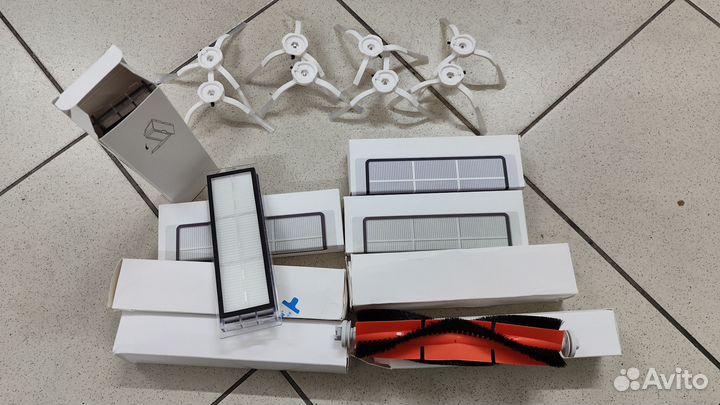 Фильтра и щетки для робота пылесоса xiaomi