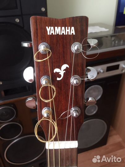 Акустическая гитара yamaha fg700